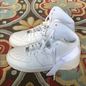 Air Force 1 High Top Shoes